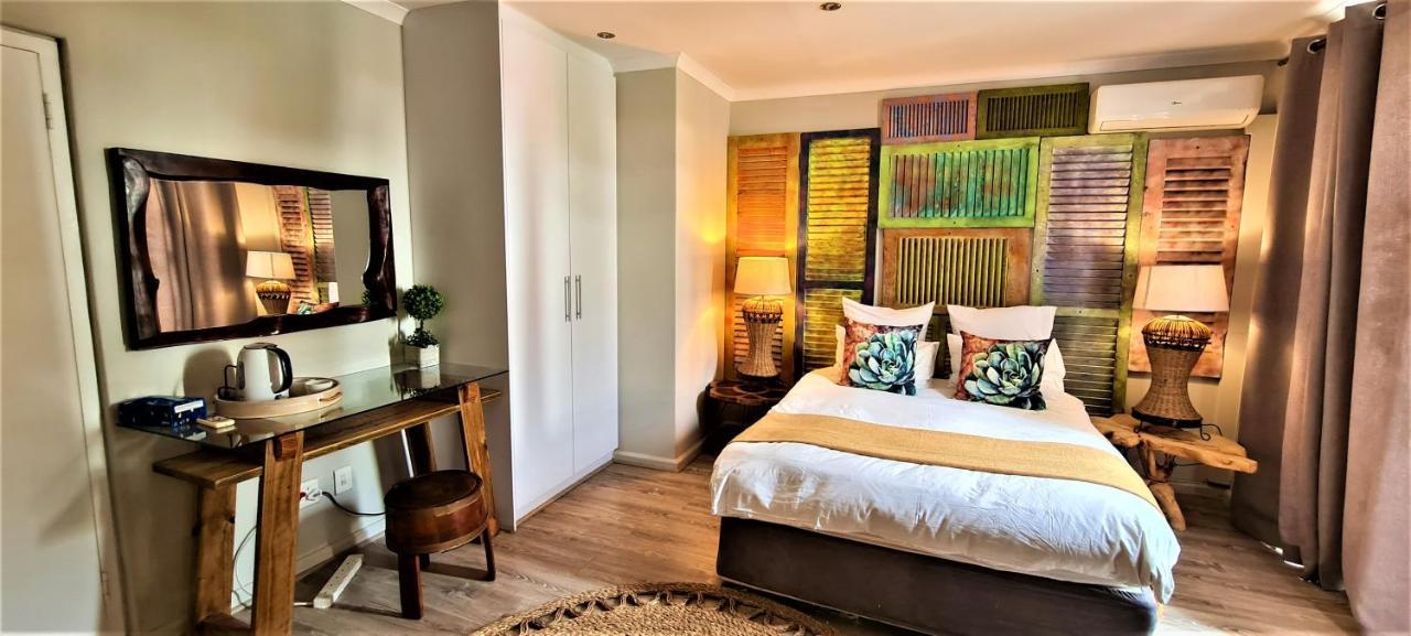 African Groove Camps Bay Cape Town Bagian luar foto