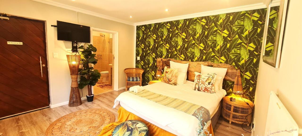 African Groove Camps Bay Cape Town Bagian luar foto